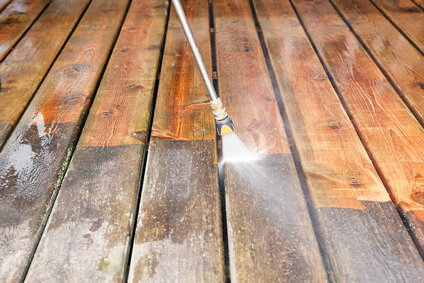 Best Deck Pressure Washing  in Emerson, NJ